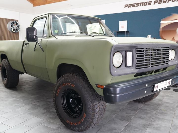 DODGE RAM
