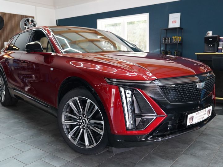 CADILLAC LYRIQ